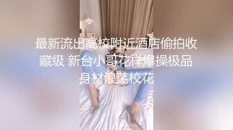 良家人妻少妇，不尽兴沙发上再干，骑脸大屌吸吮，按住双腿爆操