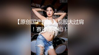 连锁店女厕全景偷拍