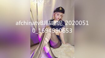 【新片速遞】恶魔面具小哥哥双飞大战两个年轻嫩妹子传教士，后入，女上位，很齐全，撸射在肉肉的妹子一肚子