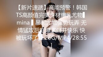 哺乳期的小嫂子叼著雞巴不松口，跟小哥玩69口交展示，饑渴太久主動上位抽插