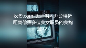 黑客破解家庭网络摄像头偷拍天气冷身材不错的苗条小夫妻刚吃完晚饭就迫不及待啪啪还玩花式