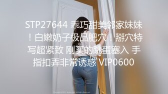  乖巧的00后妹子露脸性感马尾辫被小哥床上调教，交深喉草嘴还给舔脚