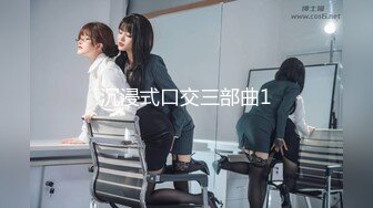 很有熟女韵味的餐厅老板娘，盯她好久了 终于一个人来女厕所，好好欣赏才得，没想到下面是这么过瘾的风景线 漂亮！