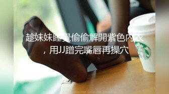 鸡婆：我之前染了个灰色，伤害也不关你事   大爷：你这头发，漂了很伤头发。100块钱稳稳的性福！